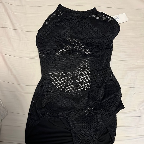 Halter neck lace bathing suit - Picture 1 of 1